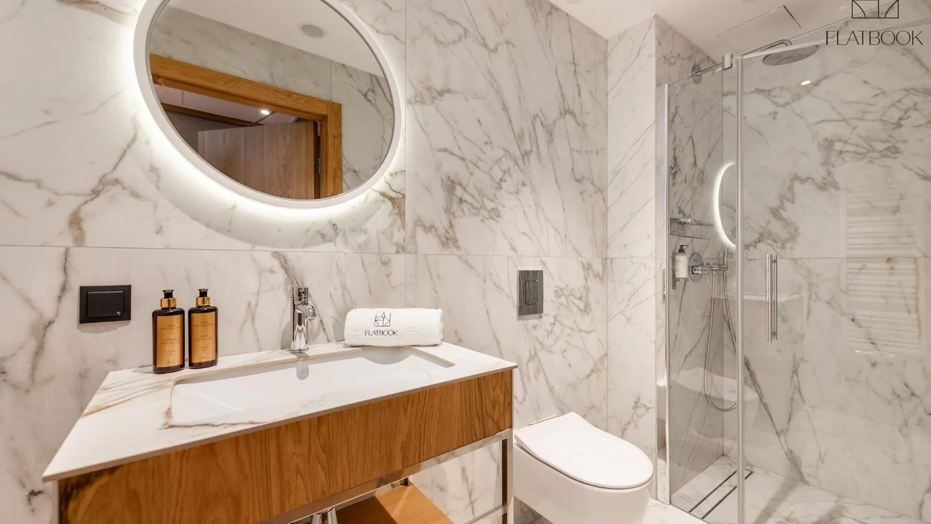 Flatbook - City Center Spa Apartments Deo Plaza Studio Danzica